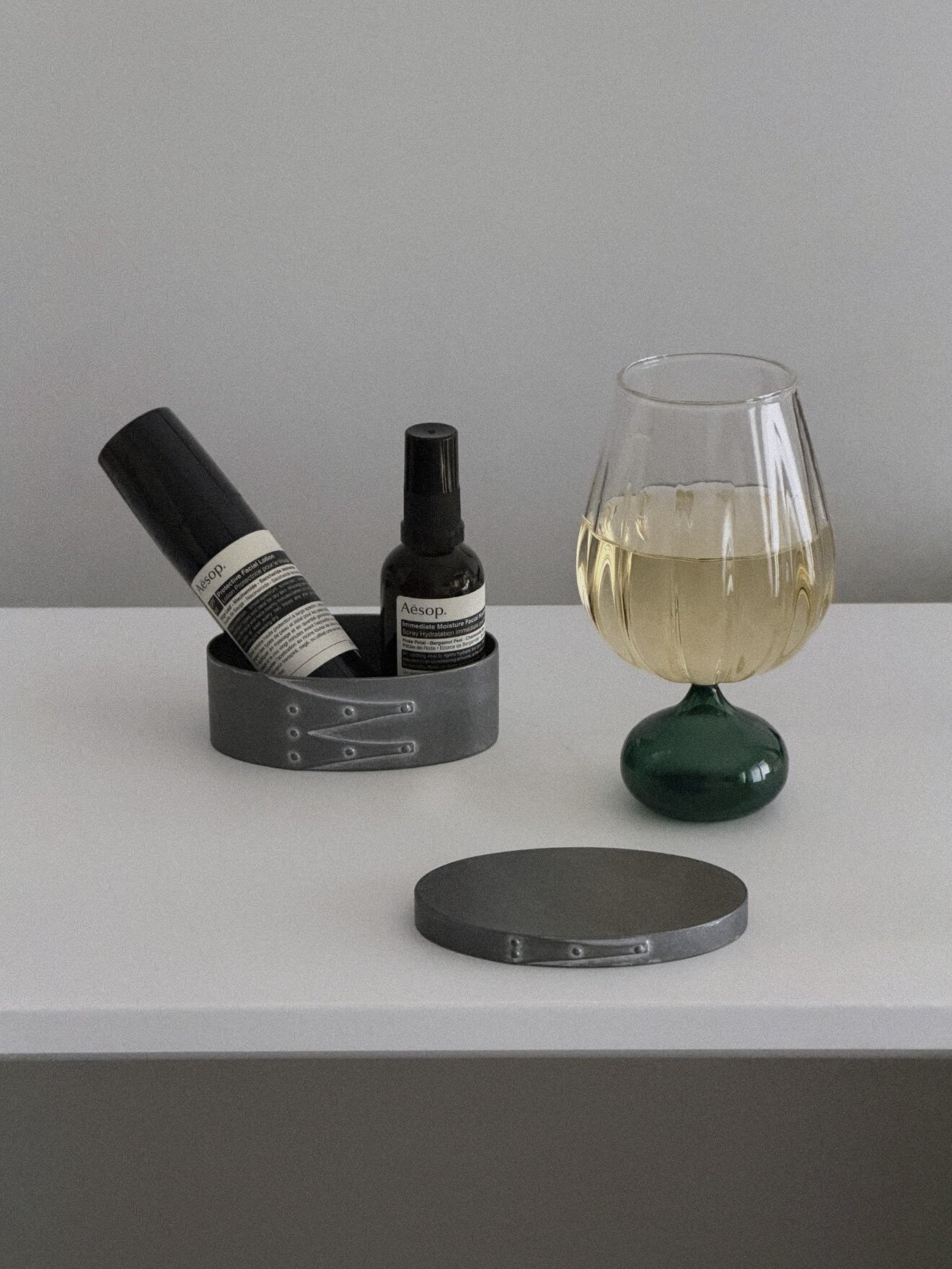Luxurious Vintage Metal Summer - đánh giá và giá Photography Vintage Style