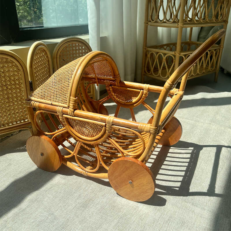 Woven Rattan Baby Stroller Vin - đánh giá và giá Photography Vintage Style